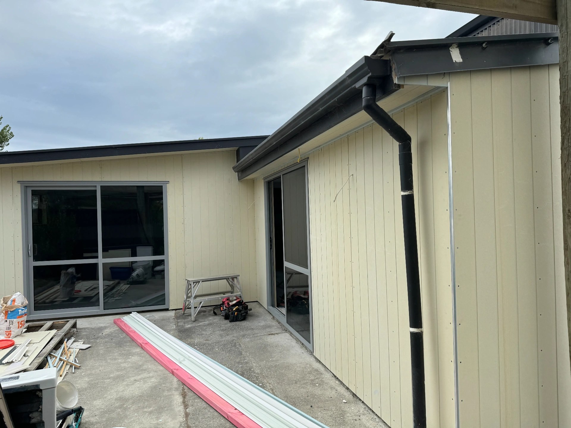Newly built coastal New Zealand home with fresh paintwork
